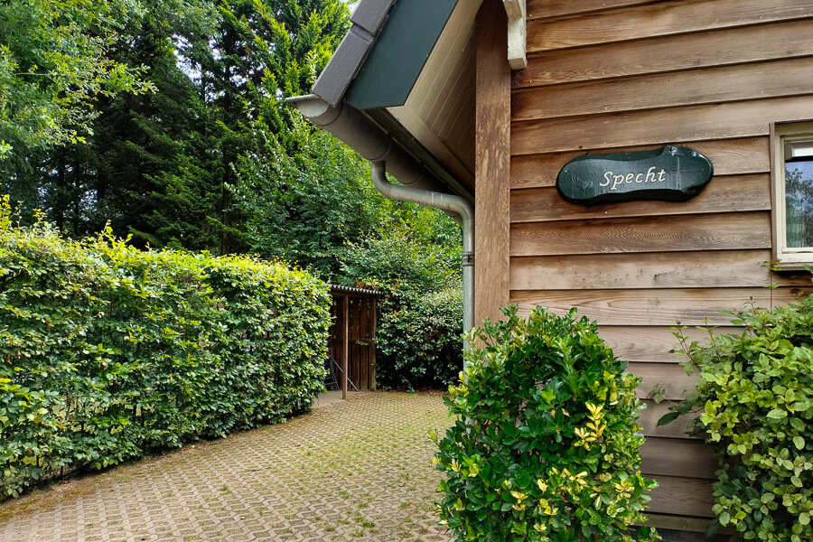 De Specht | Stoere houten lodge voor 9 personen | Veluwe Lodges Otterlo